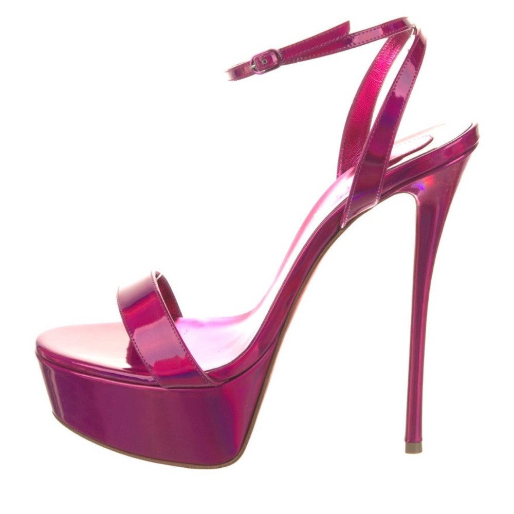 Christian Louboutin Loubi Queen 150